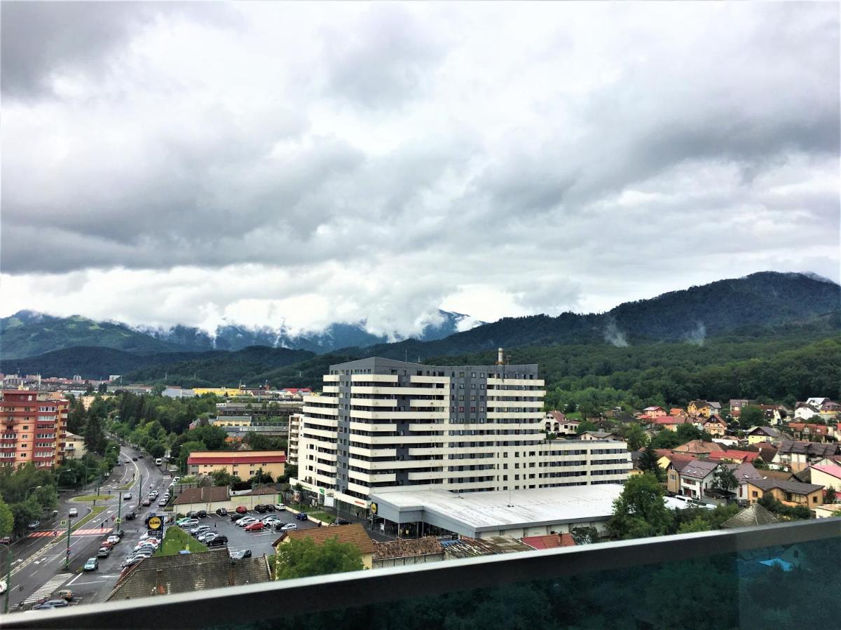 Mountain View Escape Apartment Brasov Luaran gambar